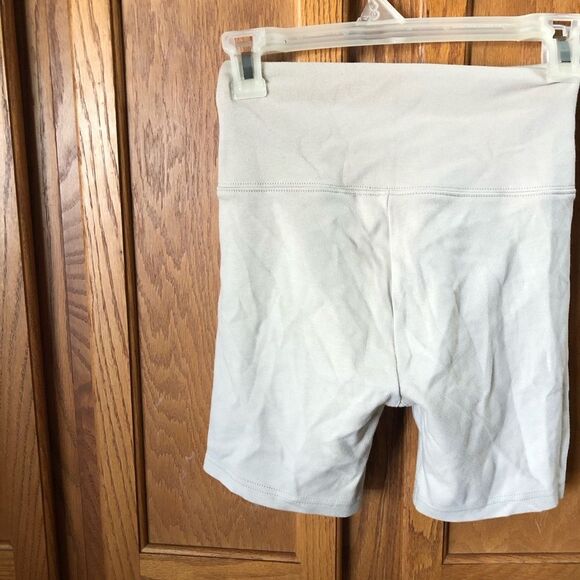 KITH Women’s Jen Biker Shorts Size XS - Picture 7 of 11
